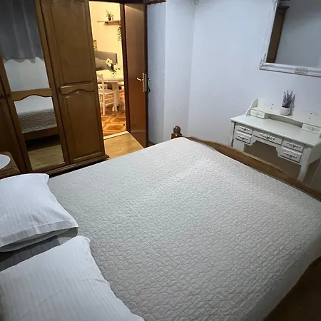 Mia Apartment